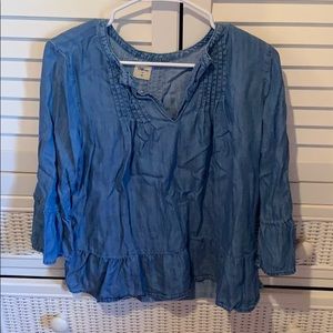 Gap chambray top